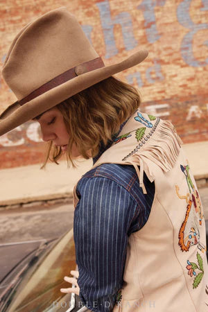 Women's Bronc Peeler Suede Vest - Double D Ranch
