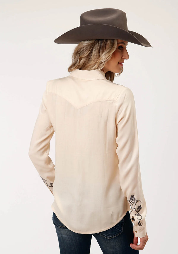 Women's Cream Solid Rayon Shirt - Roper