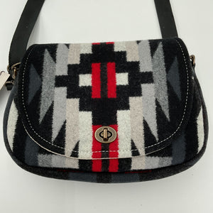 Saddle Purse - Puddle City Craft