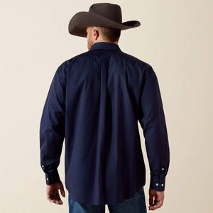 Men's Wrinkle Free Solid Navy Shirt - Ariat