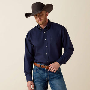 Men's Wrinkle Free Solid Navy Shirt - Ariat