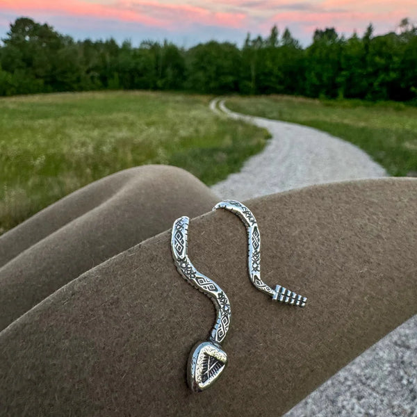 Solid Silver Brim Biter® - Hallett Peak