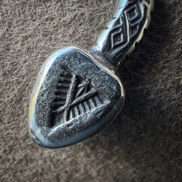 Solid Silver Brim Biter® - Hallett Peak