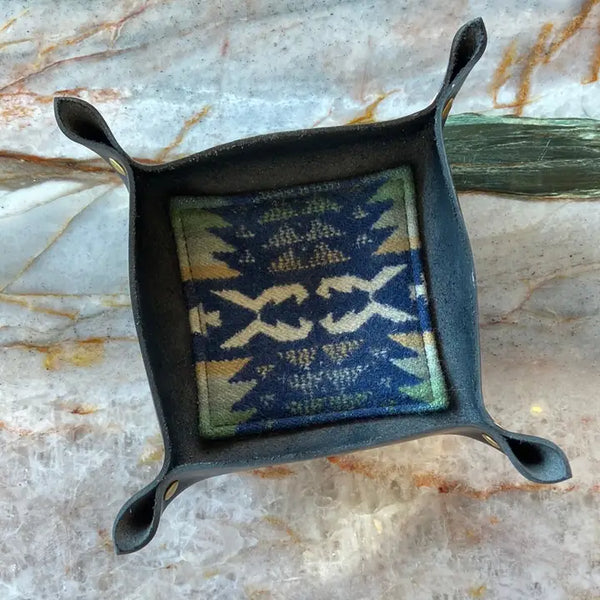The Scrappy Catchall - Howl Goods