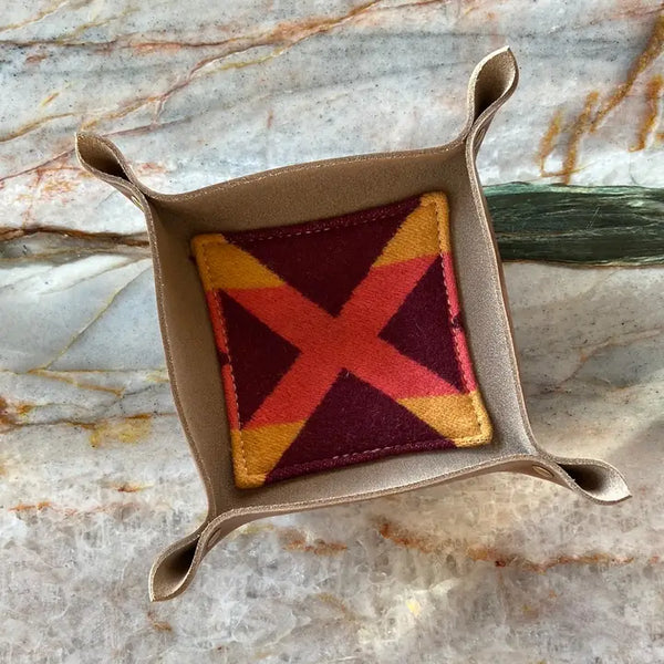 The Scrappy Catchall - Howl Goods