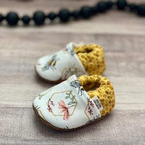 Infant Bees and Honey Moccasins - Trendy Baby Mocc Shop