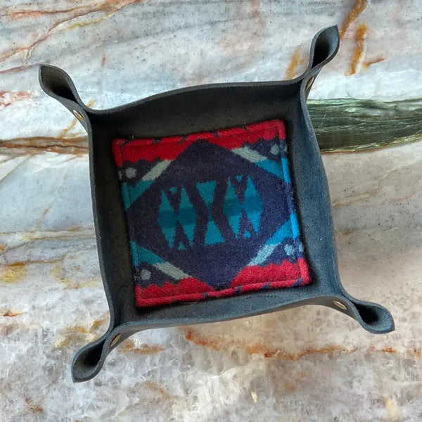 The Scrappy Catchall - Howl Goods