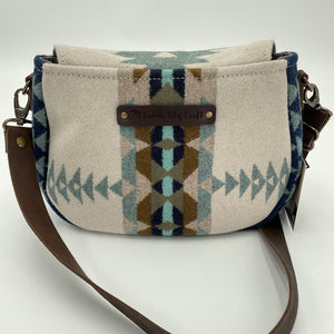 Saddle Purse - Puddle City Craft