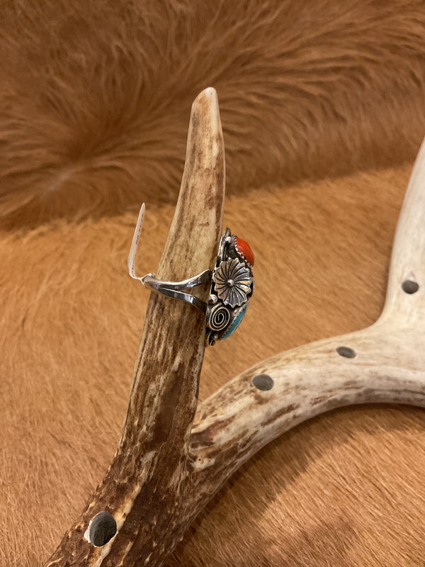 Navajo Turquoise/Coral Ring - AAIA Inc.