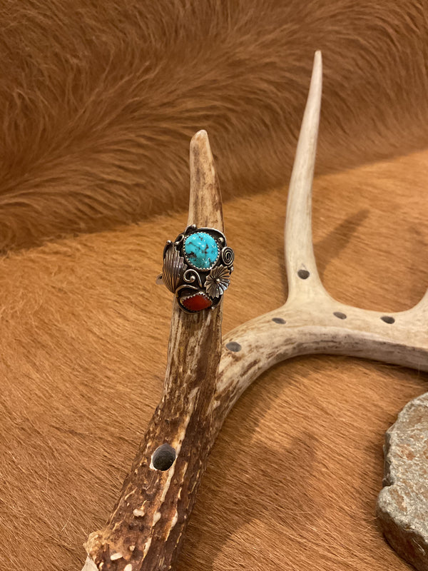 Navajo Turquoise/Coral Ring - AAIA Inc.