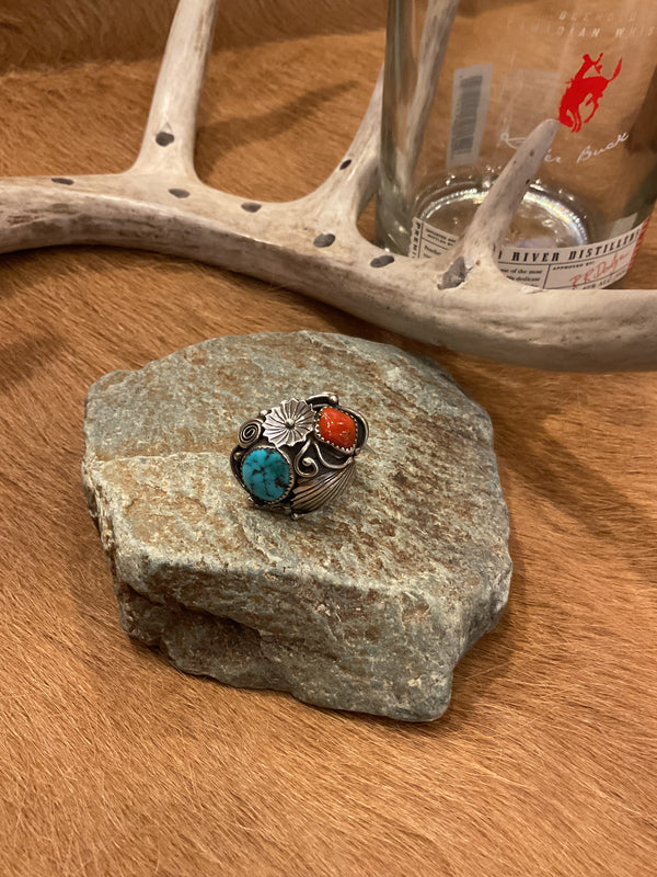 Navajo Turquoise/Coral Ring - AAIA Inc.