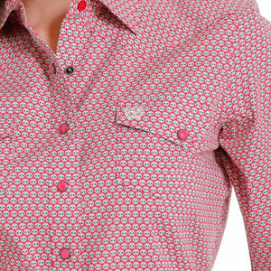 Cinch Close-up Women's Pink Snap Western Shirt