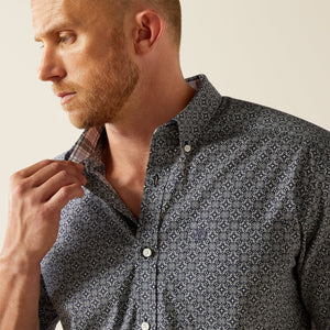 Men's Wrinkle Free Classic Fit Shirt - Ariat