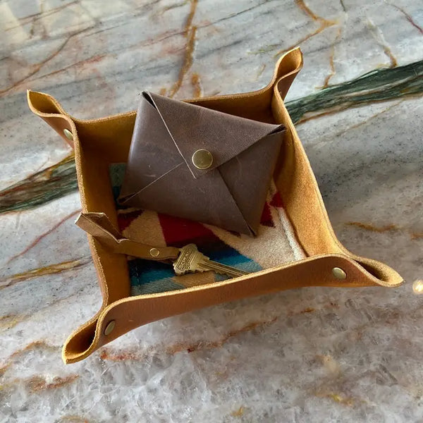 The Scrappy Catchall - Howl Goods