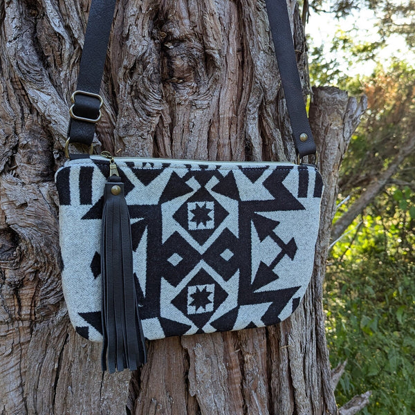 Medium Pendleton Wool Crossbody Purse - Puddle City Craft