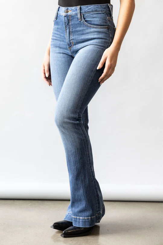 Jennifer Mid Wash Jeans - Kimes Ranch