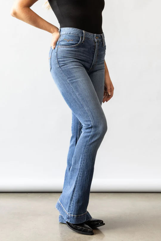 Jennifer Mid Wash Jeans - Kimes Ranch